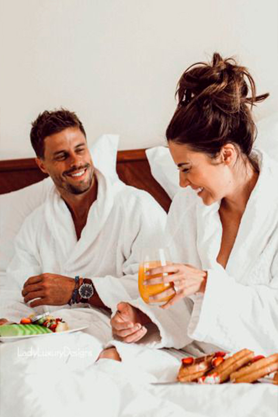 Image hover effect image